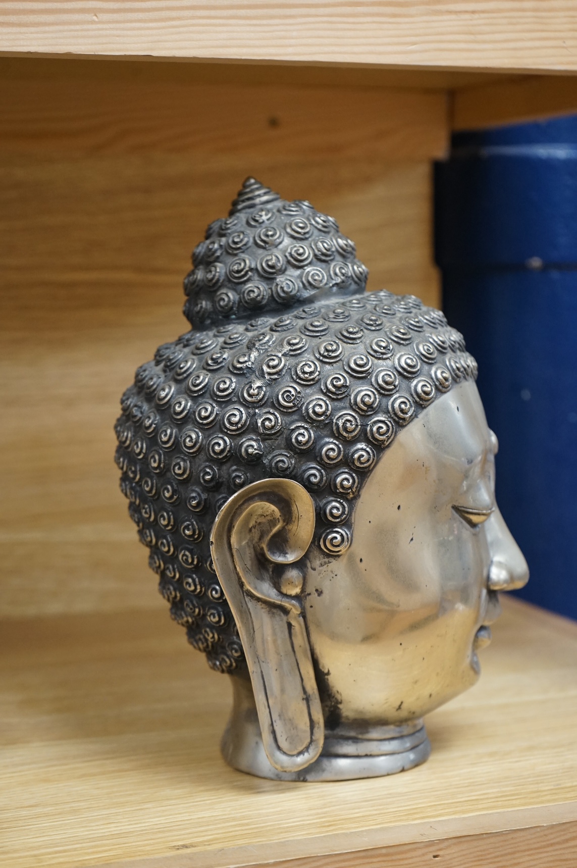 A Thai metal Buddha head, 27cm
